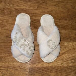 Women's Cream Fur Slide Slippers